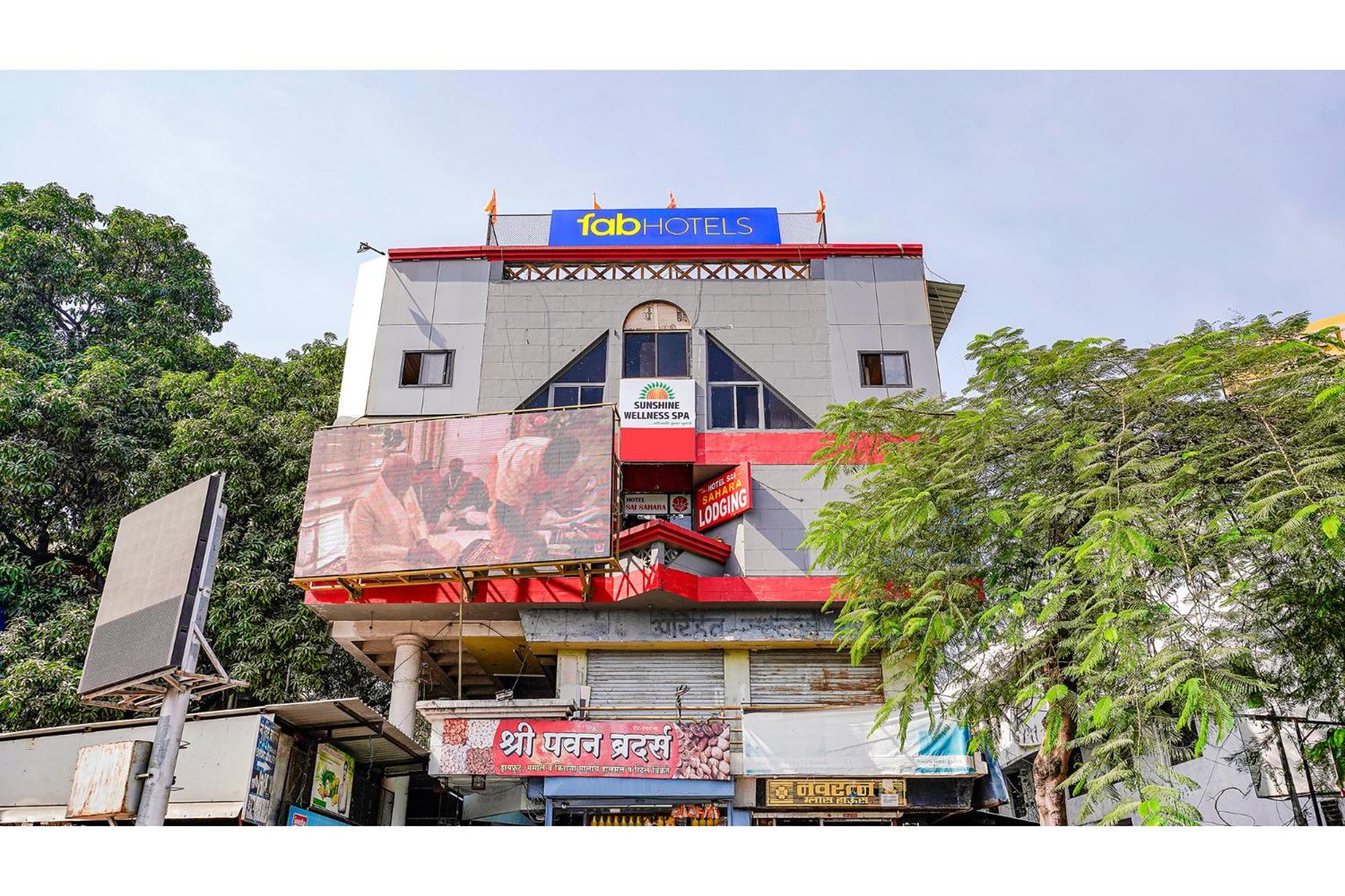 Fabexpress Sai Lodging I - Nr Nashik Railway Station 외부 사진